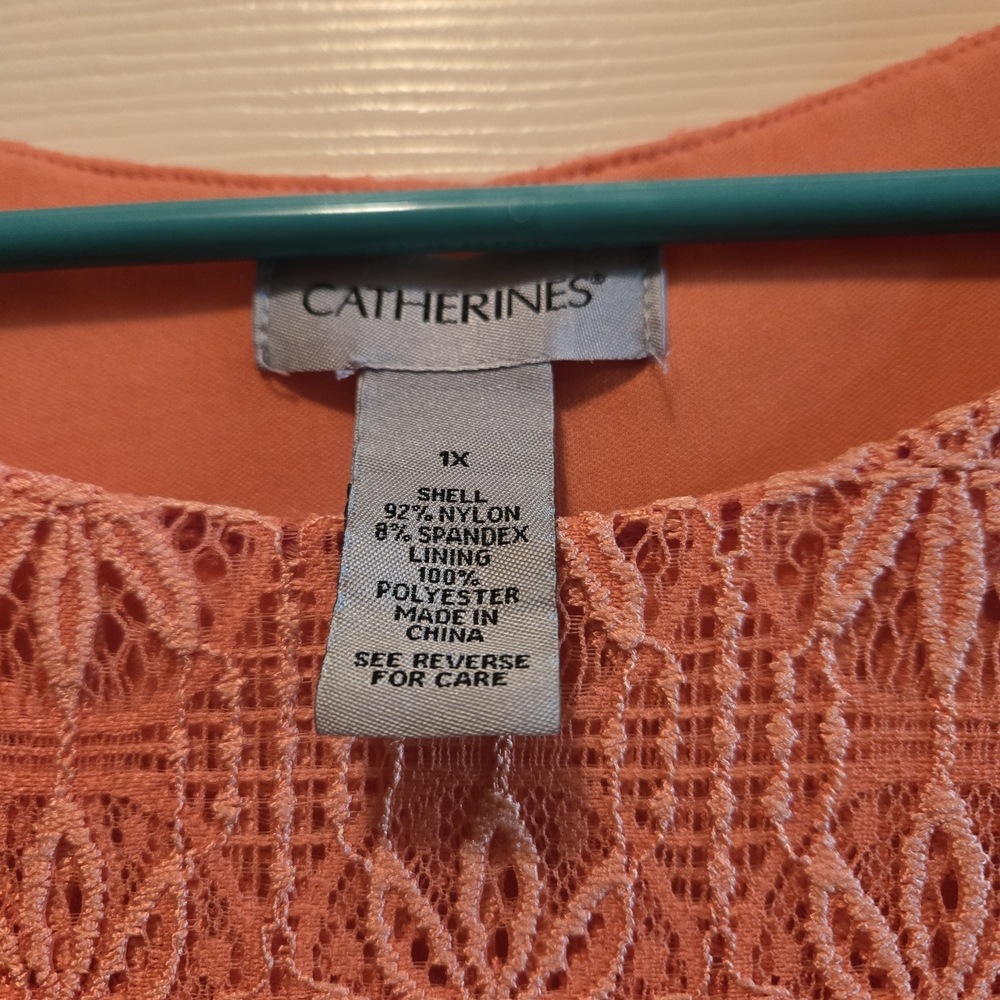 Catherines Vibrant Lace Chemise